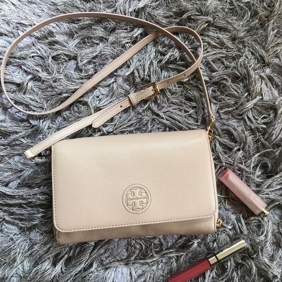 Tory Burch Handbags - Tory Burch crossbody pink nude